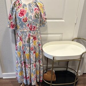 EUC Pinch Short Sleeve Floral Tier Dress
